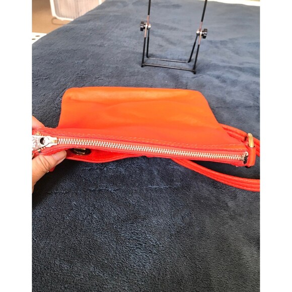 MARC BY MARC JACOBS totally turnlock - Picture 10 of 12